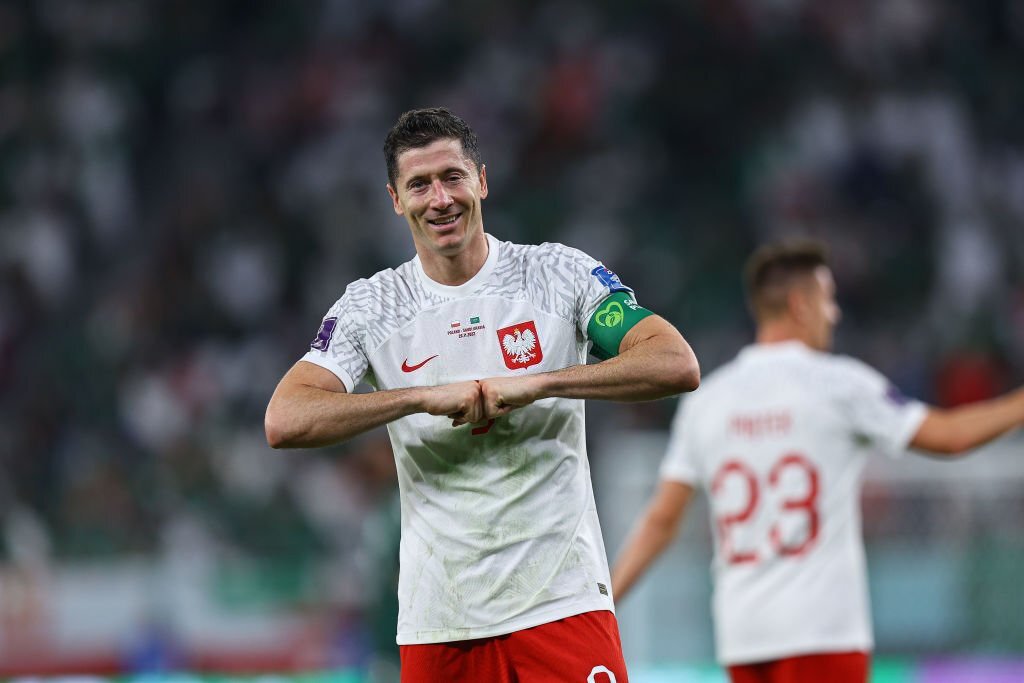 Lewandowski bật khóc sau bàn thắng đầu tiên ở World Cup 2